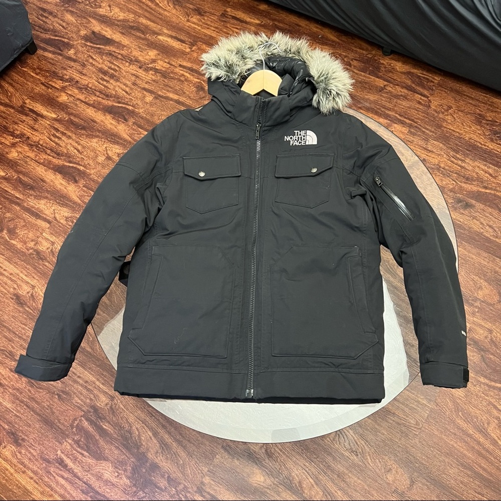 The north face short parka coat